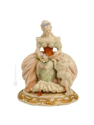 SIGNORA CON CANE Statuetta statua statuina porcellana Capodimonte fatto a mano made in Italy