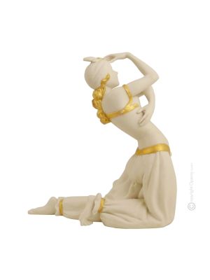 DANZATRICE ORIENTALE Statuetta statuina figura porcellana Capodimonte fatto a mano Made in Italy