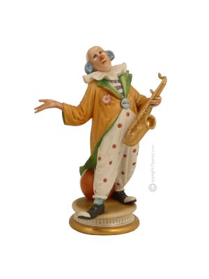 CLOWN CON SASSOFONO Statuetta Statua Statuina Porcellana Capodimonte Fatto a Mano Made in Italy